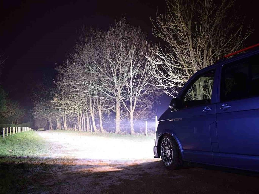 LAZER LAMPS radiator grille kit VW T6 HIGHLINE/TRENDLINE/EDITION (2015+) Triple-R 750 WIDE G2