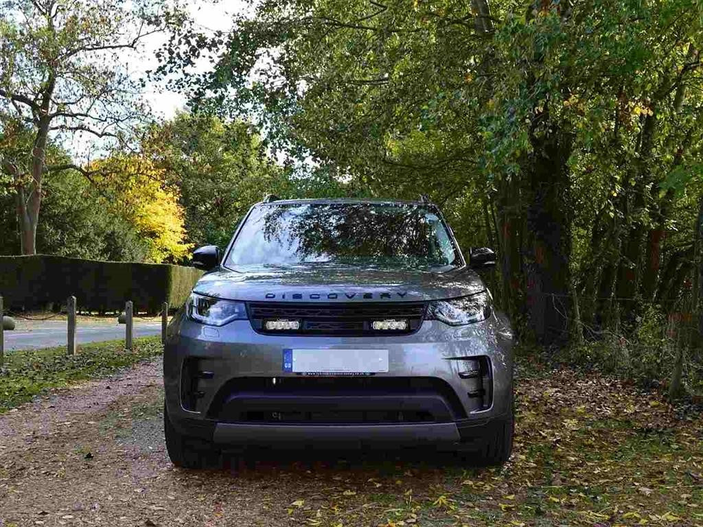 LAZER LAMPS Kühlergrill-Kit LAND ROVER Discovery 5 (2017+) ST4 Evo