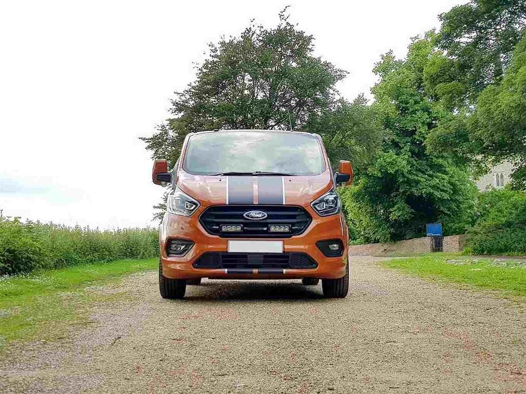 LAZER LAMPS radiator grille kit FORD Transit Custom (2018+) Triple-R 750 Elite Gen2