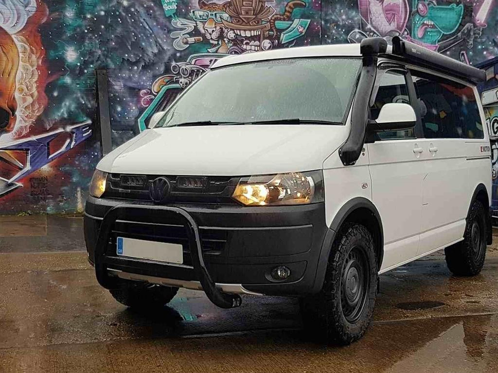 LAZER LAMPS Kühlergrill-Kit VW T5 (2010+) Triple-R 750 Gen2
