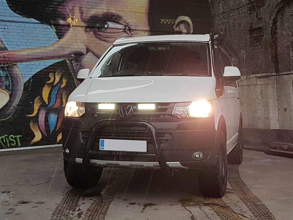 LAZER LAMPS Radiator Grille Kit VW T5 (2010+) Triple-R 750 Standard Gen2