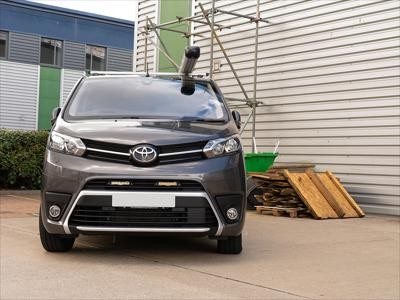LAZER LAMPS Mounting Kit Toyota ProAce 2016+ for LNR6 / 18