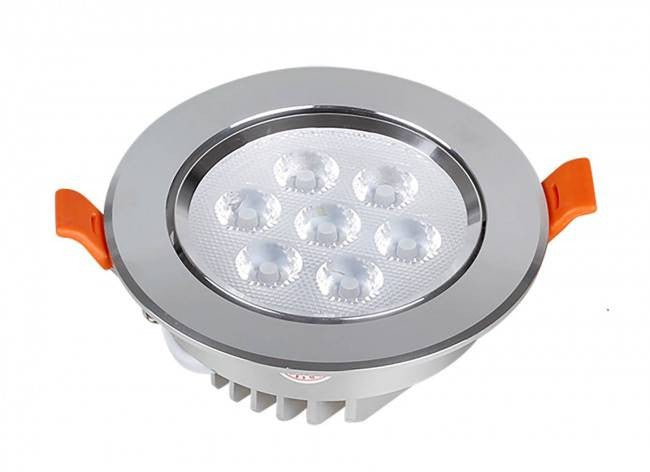 LED Spot Ф140mm 9W K3000-4000 silber