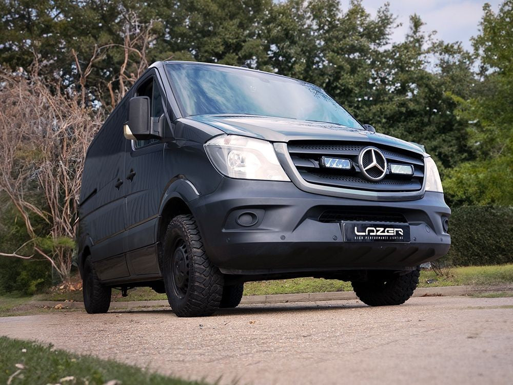 LAZER LAMPS Kühlergrill-Kit MERCEDES SPRINTER (906  2013-2017) Triple-R 750 Gen2