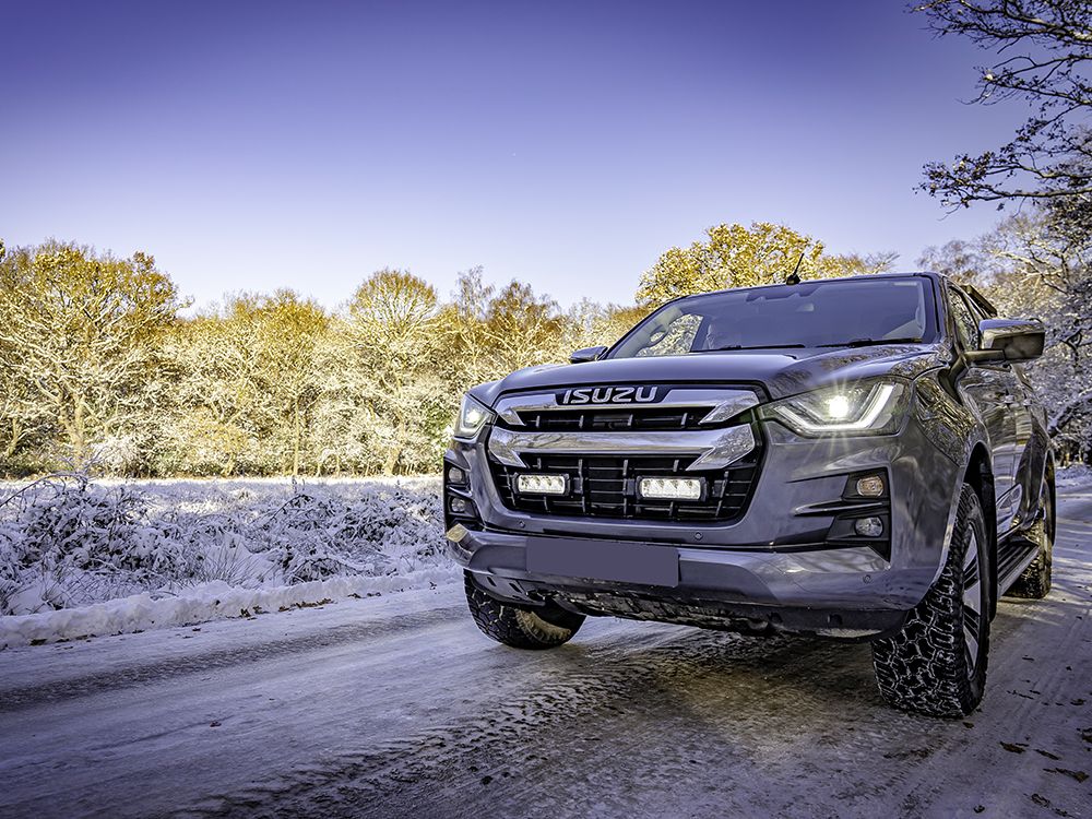 LAZER LAMPS Kühlergrill-Kit Isuzu D-Max (2021+) Triple-R 750 Gen2